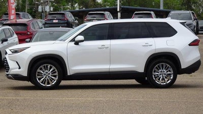 2025 Toyota Grand Highlander Platinum AWD (Natl)
