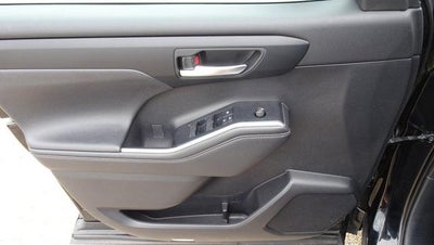 2021 Toyota Highlander XLE FWD (Natl)