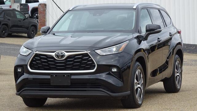 2021 Toyota Highlander XLE FWD (Natl)