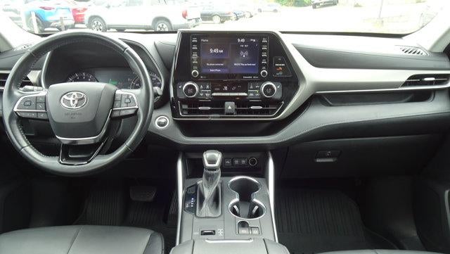2021 Toyota Highlander XLE FWD (Natl)