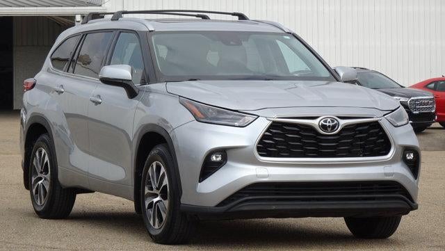 2021 Toyota Highlander XLE AWD (Natl)