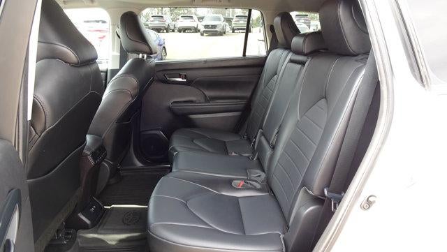 2021 Toyota Highlander XLE AWD (Natl)