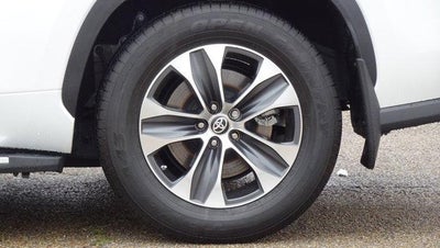 2024 Toyota Highlander XLE FWD (Natl)