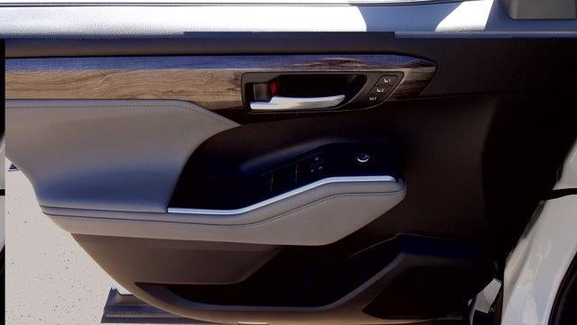 2020 Toyota Highlander Limited FWD (GS)