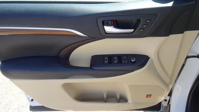 2019 Toyota Highlander Limited V6 FWD (GS)