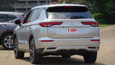 2023 Mitsubishi Outlander PHEV SE S-AWC