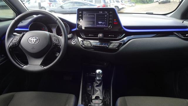 2020 Toyota C-HR XLE FWD (Natl)