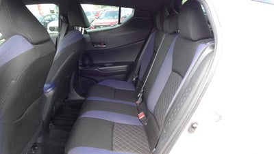 2020 Toyota C-HR XLE FWD (Natl)