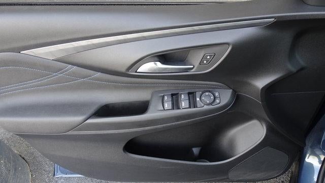 2025 Buick Envista FWD 4dr Sport Touring