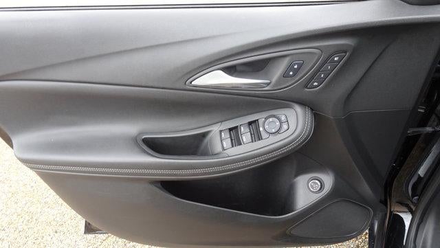 2022 Buick Encore GX Essence FWD