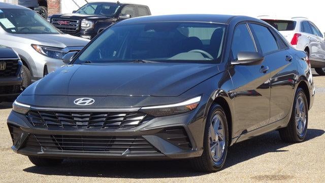 2024 Hyundai ELANTRA SE IVT