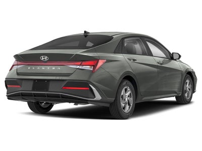 2024 Hyundai ELANTRA SE IVT