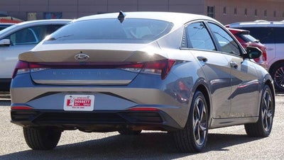 2023 Hyundai ELANTRA SEL IVT