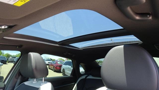2025 Kia K5 GT-Line Auto FWD