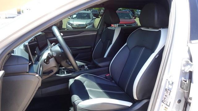 2025 Kia K5 GT-Line Auto FWD