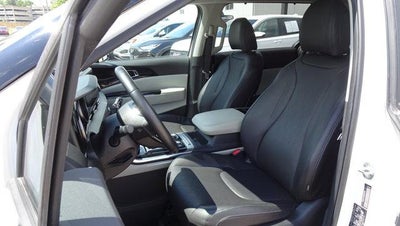 2022 Kia Carnival EX FWD