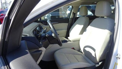 2018 Buick Regal TourX Essence AWD