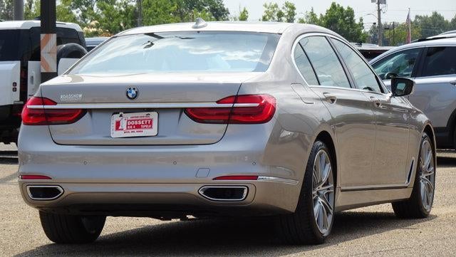 2019 BMW 740i Sedan