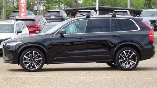 2022 Volvo XC90 T6 AWD Momentum 7P