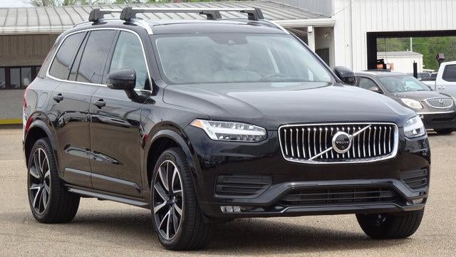 2022 Volvo XC90 T6 AWD Momentum 7P